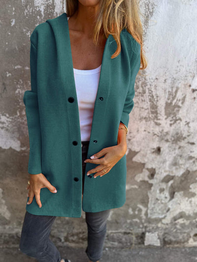Adriana | Veste en tricot avec boutons et capuche
